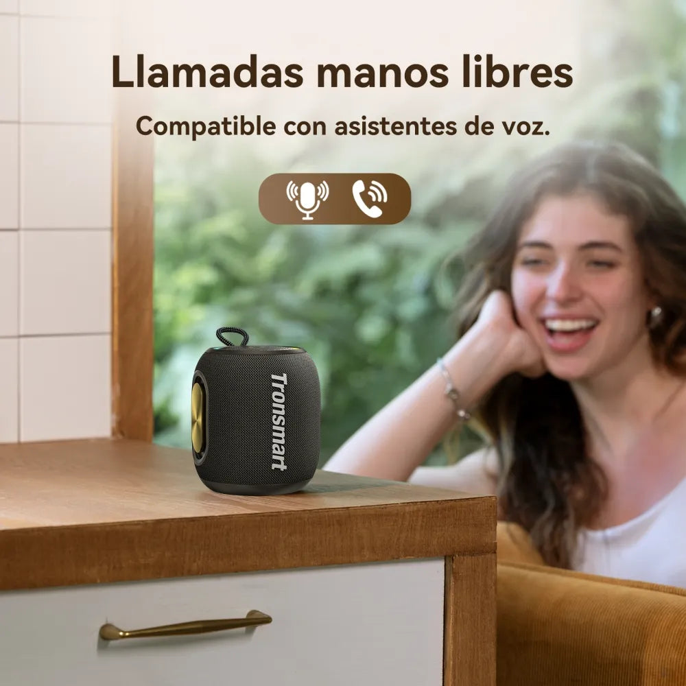 Tronsmart T8 Mini: 16W, IPX7, hasta 20 h (LED off), TWS, sonido 360°, BT 5.3, AUX y TF. Compacto y potente para exteriores y viajes.